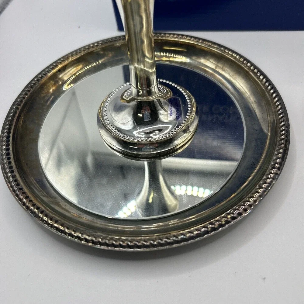 Vintage 3 PC Vanity Set Vase,Frame and Mirrored Tray International Silver Co. - Picture 4 of 6